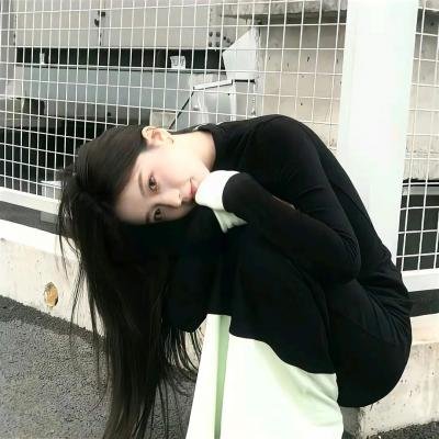 怪物就在我们之间 在线观看